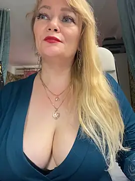 Sweet-blonde