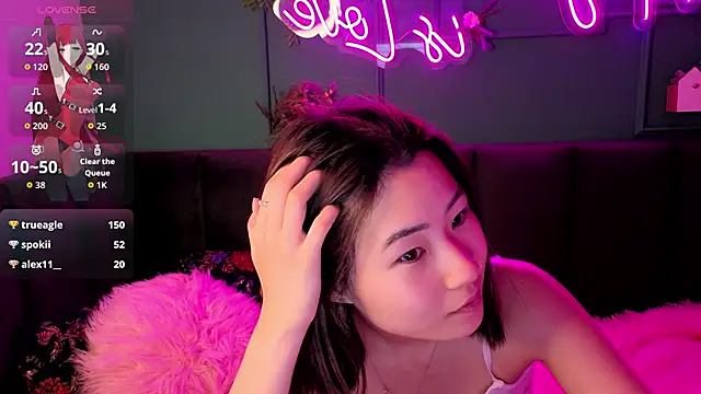 Runi_Asian