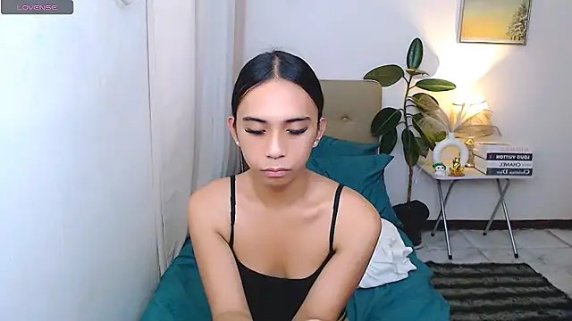 scarlet_smith7 (T teen) - BE MINE SCARLET + CUM FOR ME