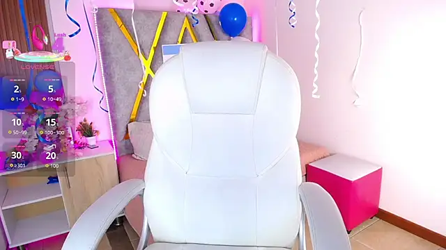 elizabeth_evans1 (F young) - bounce boobs an show boobs