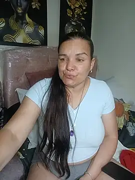 Zuleyka_69 live cam
