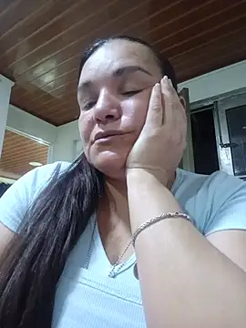 Zuleyka_69 live cam