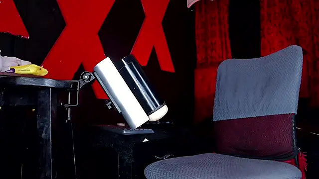 abrilbigcock webcam