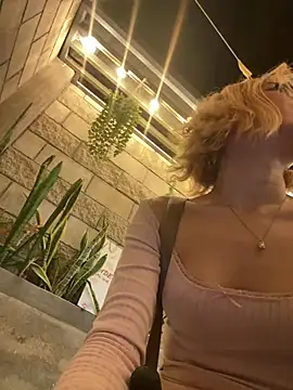 SweetBunnyGF webcam