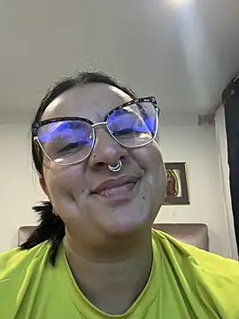 Abril_Luv webcam