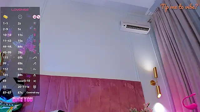 Mayzzie live cam