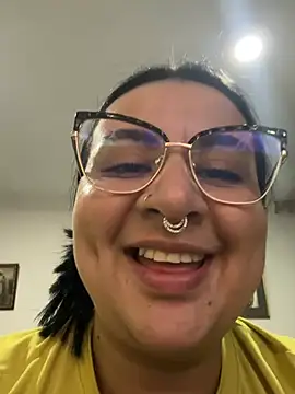 Abril_Luv webcam