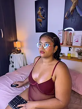 nairagold_ live cam