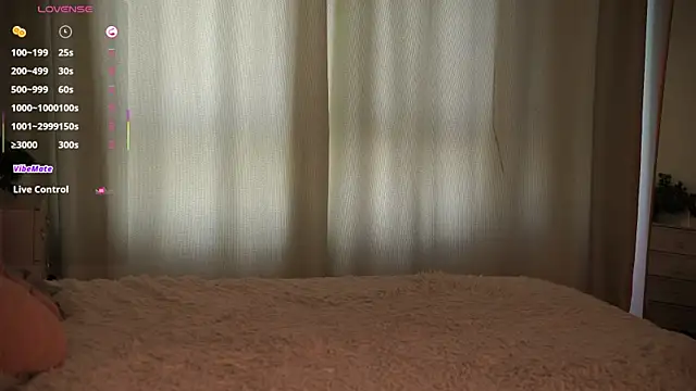 OssieCrews live cam