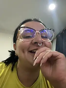 Abril_Luv webcam