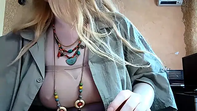 KateVibe_01 webcam