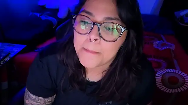miacanela_xo live cam