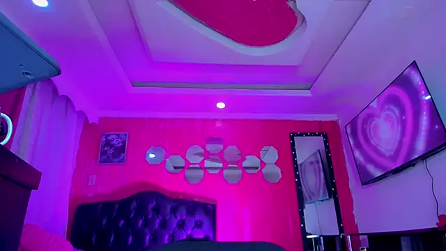 TiffanyMackensyy live cam