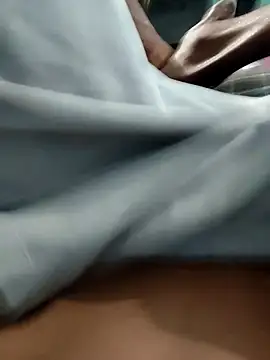 RAYI_Queen_4 webcam