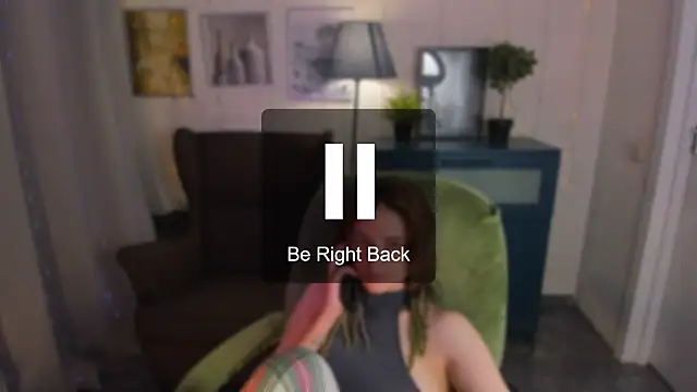 SarahShelby webcam
