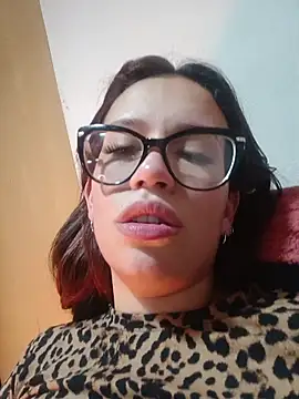 Micaysugordito webcam