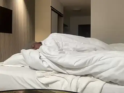 Pretty_aggy live cam