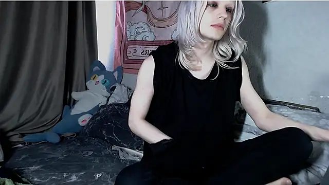 Alien_Bella webcam