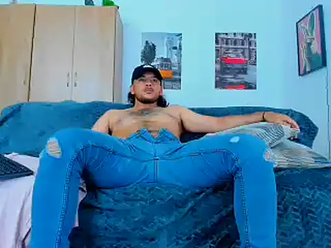 tuyo1995 webcam