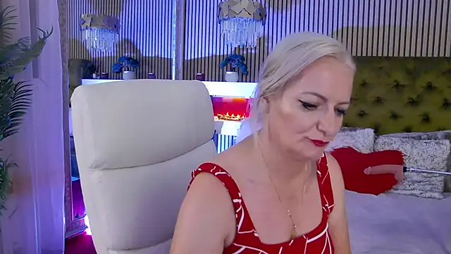 LadyTouch webcam