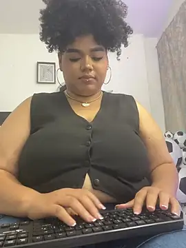 SunniieeFrequency webcam