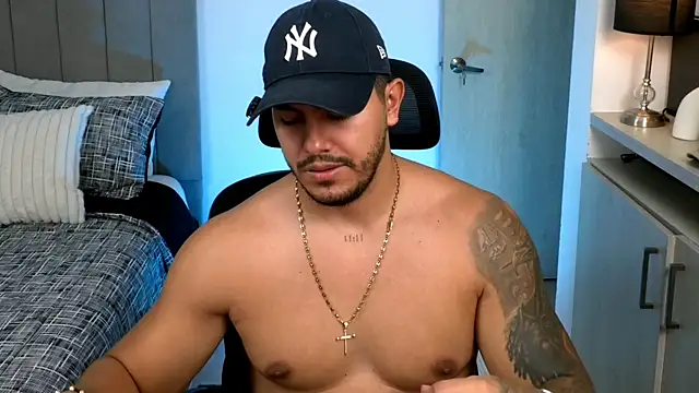 owen-pierces live cam