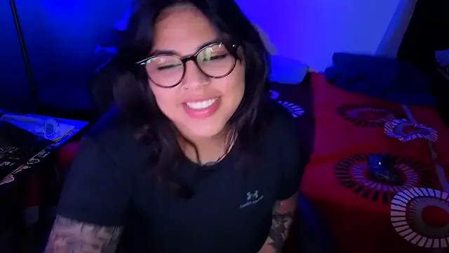 miacanela_xo webcam