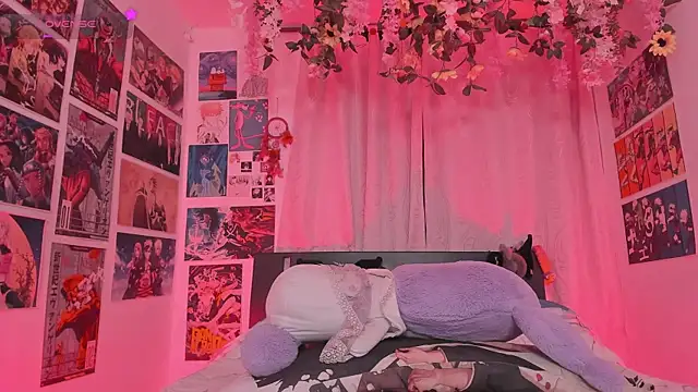 MissCurvyTop live cam
