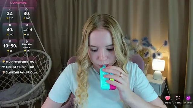 Linda__Bloom live cam