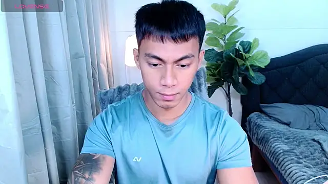 PinooyMilker webcam