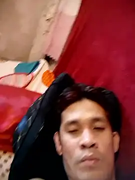 HOT-ASIANBABYBOY webcam