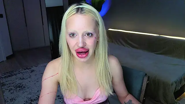 Luna_Beverly webcam