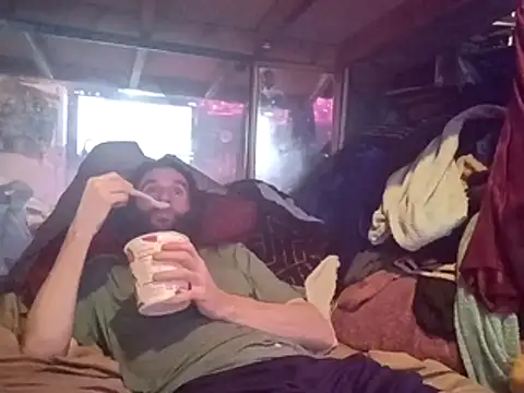 nearby_causual webcam