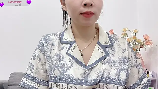 Ryo-Jisoo webcam