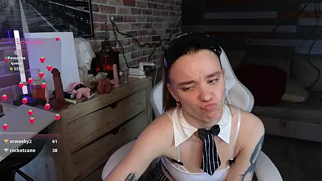 eva_swetty webcam