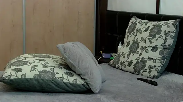 IreneShine_ webcam