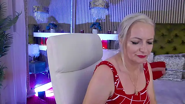 LadyTouch webcam