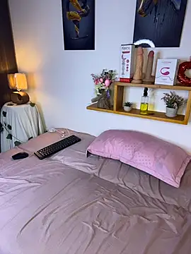 nairagold_ webcam