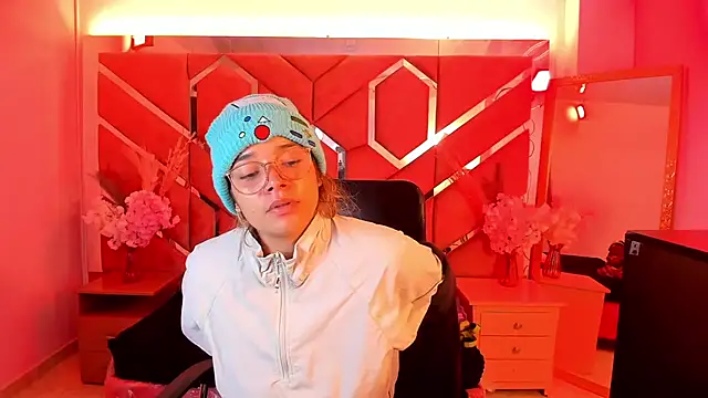 Olivia_Fox69 webcam