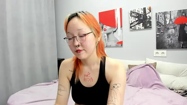 Cute__Kiko webcam