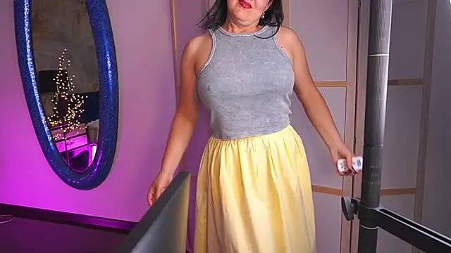 VelvetLuck webcam