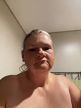 Roxie6989 webcam