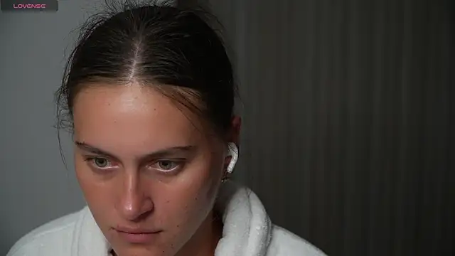 harleydeess (F teen) - wet show