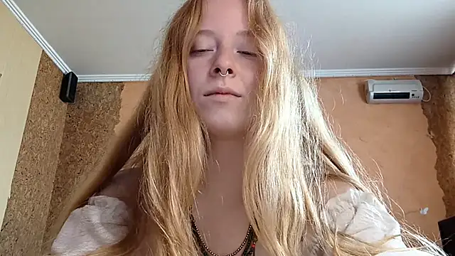 KateVibe_01 webcam