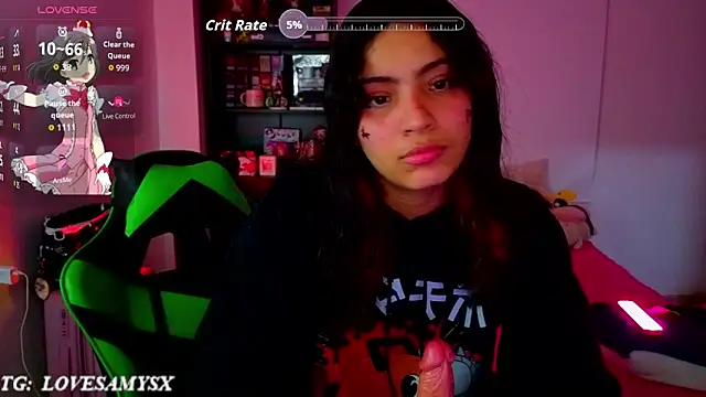 Lovelyamyy webcam
