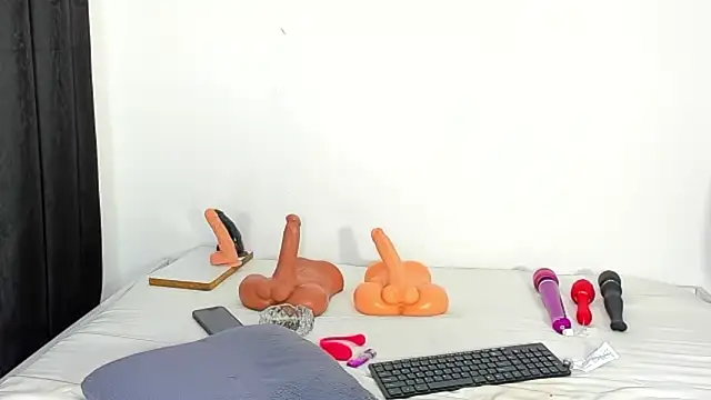 CERTIFIED_SQUIRTER webcam
