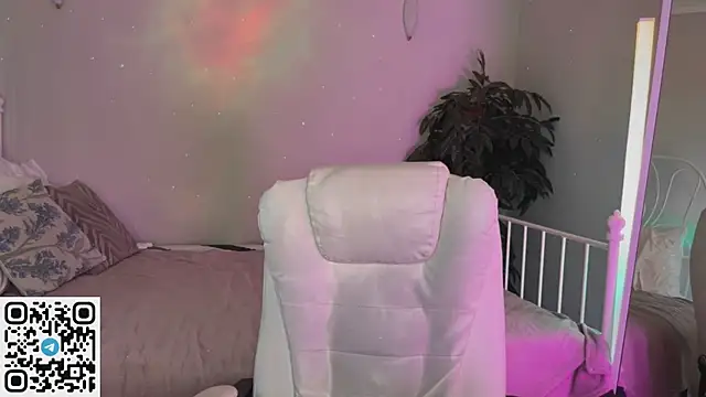 _Vikky_Moon_ live cam