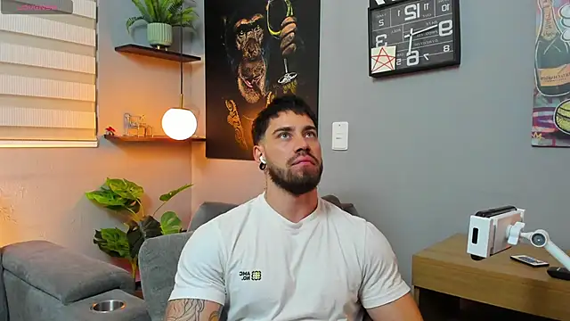 Giorgio-Leone live cam