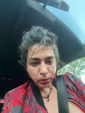 notyourtypicalAnna live cam