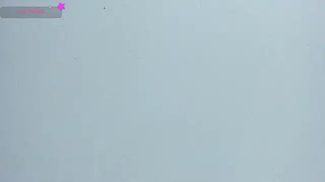 MissCurvyTop webcam